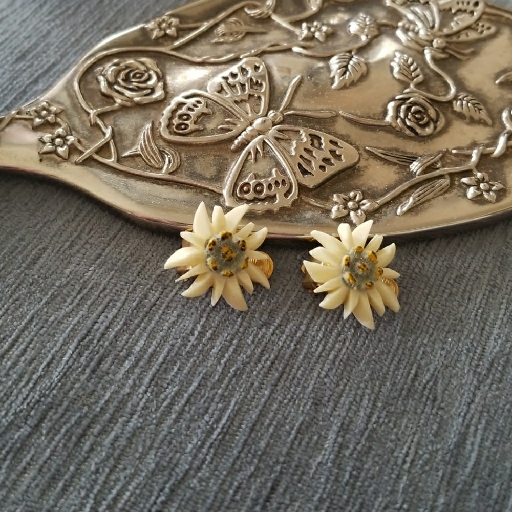 Very rare! vintage earclips Edelweiss - Picture 1 of 5